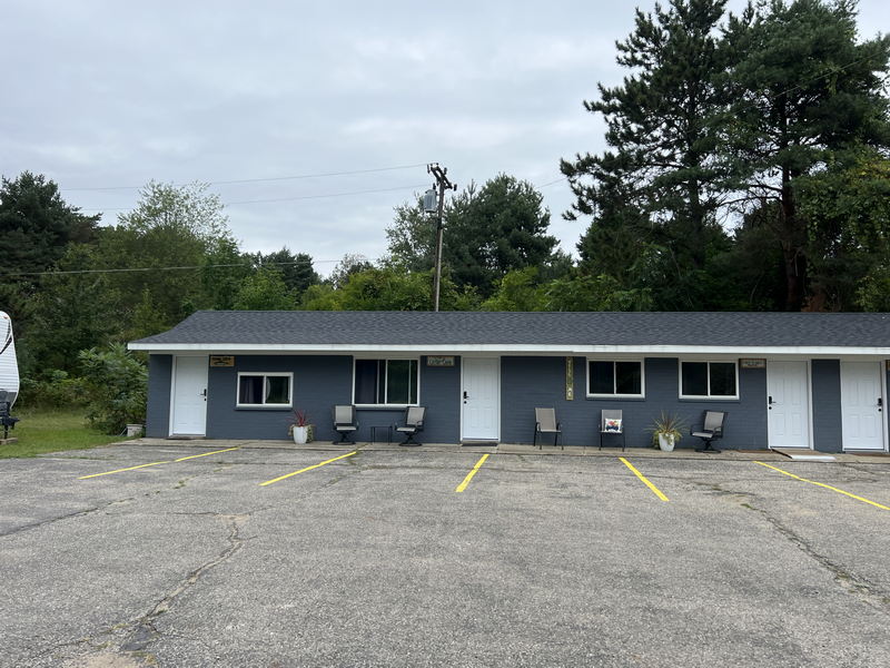 Lexingtons LillyPad (Azure Tides, Lexington Budget Motel) - Sept 10Th 2023 (newer photo)